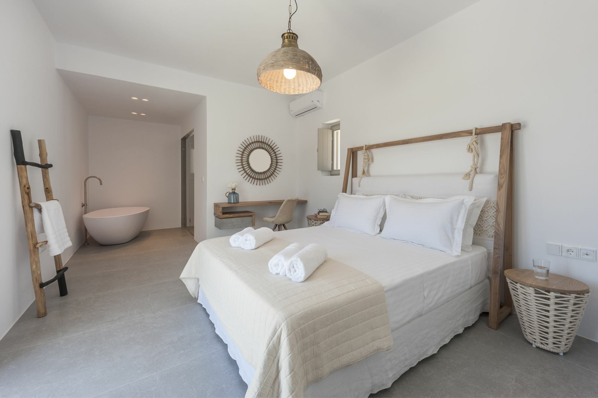 Niriides Luxury Villas Alikí Eksteriør bilde