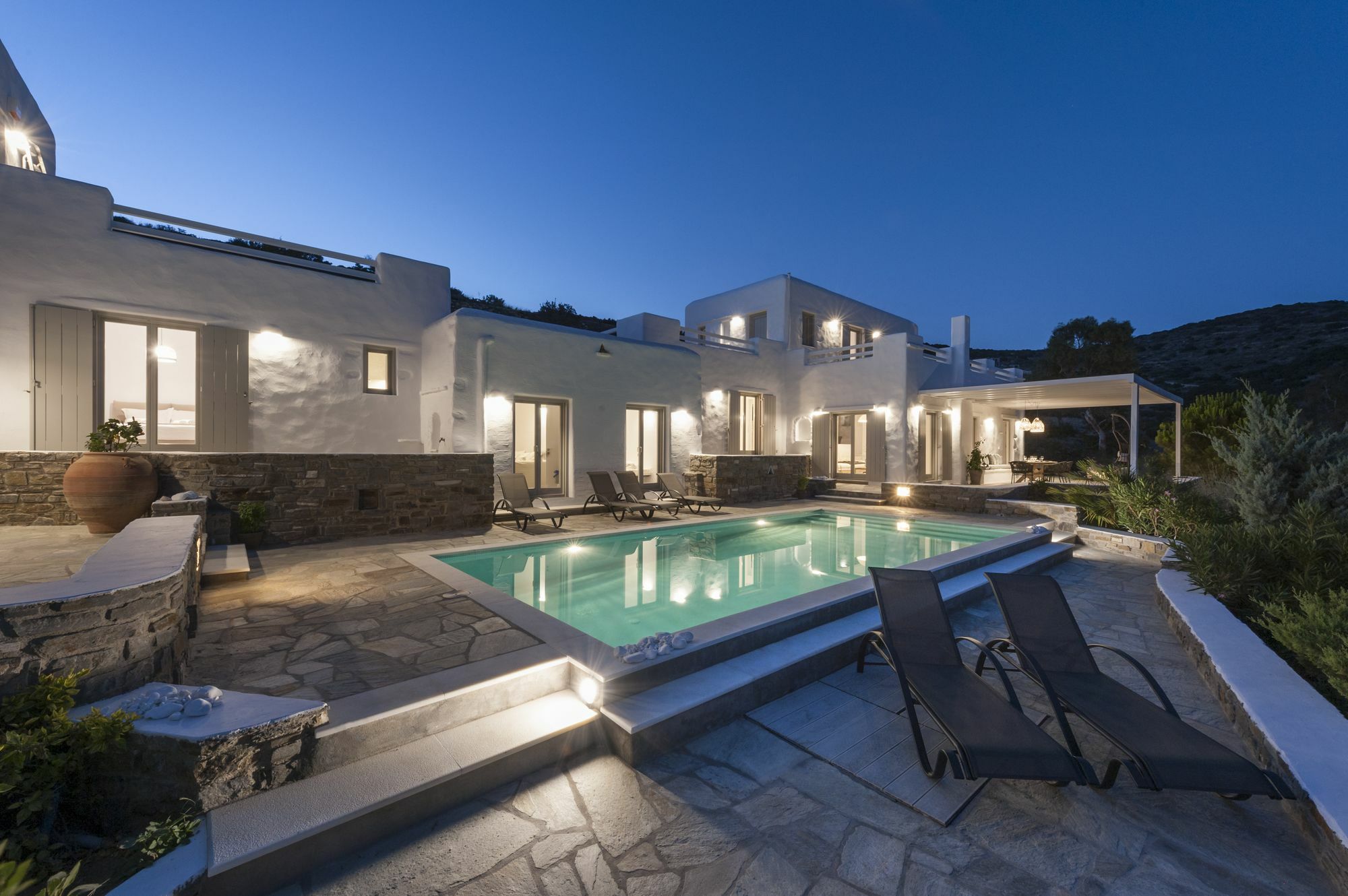 Niriides Luxury Villas Alikí Eksteriør bilde
